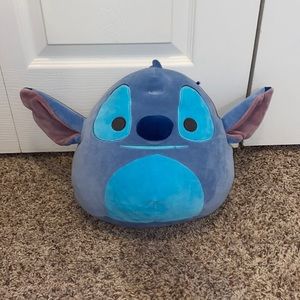Stitch squishmallow